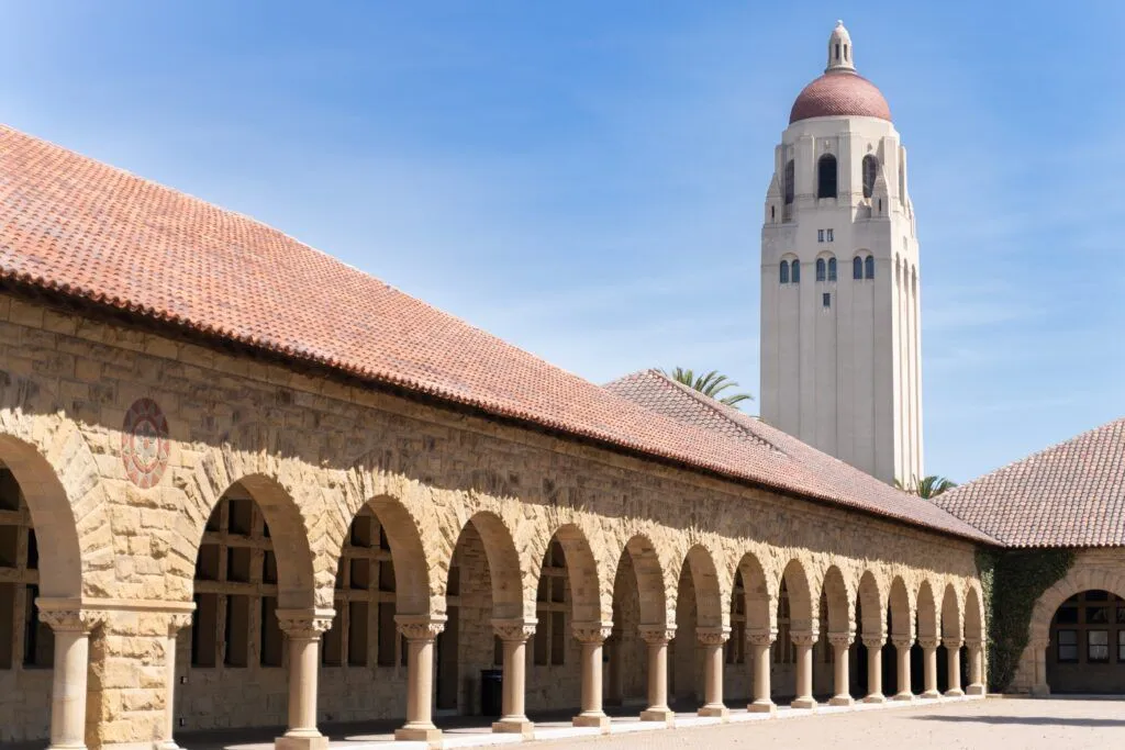 10 Best Universities in the USA